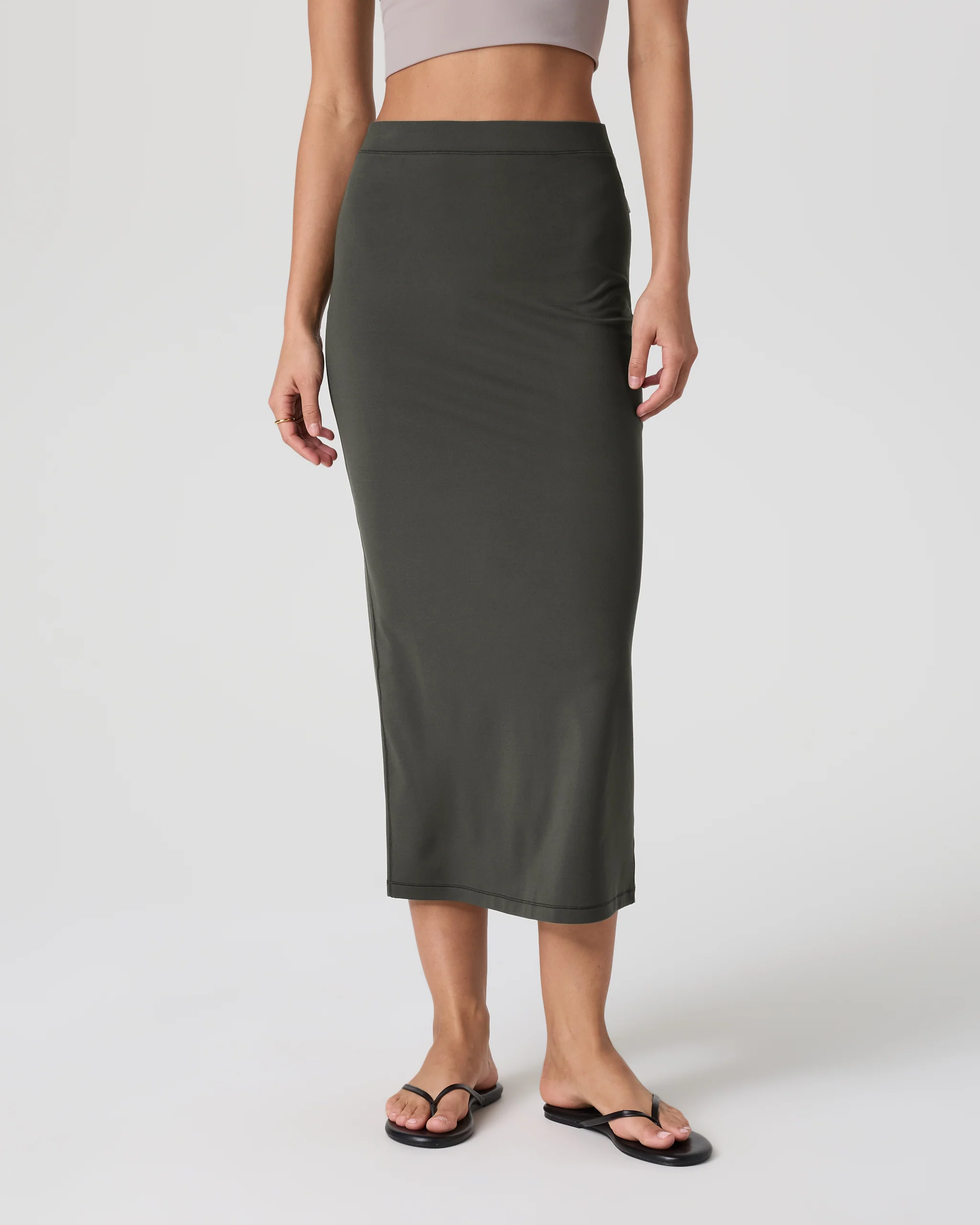 Halo Column Skirt