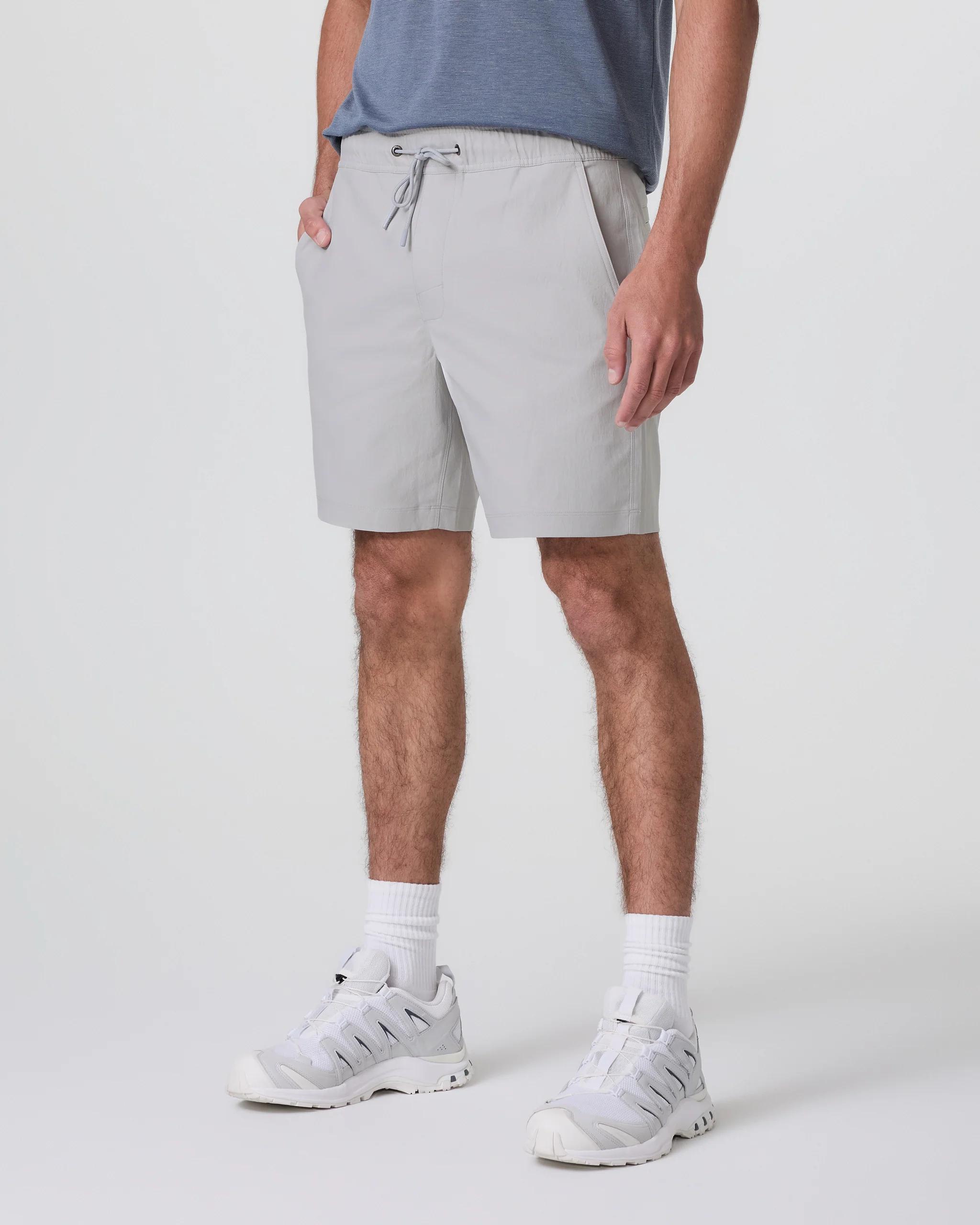 Cascade Crinkle Elastic Waist Short 8"