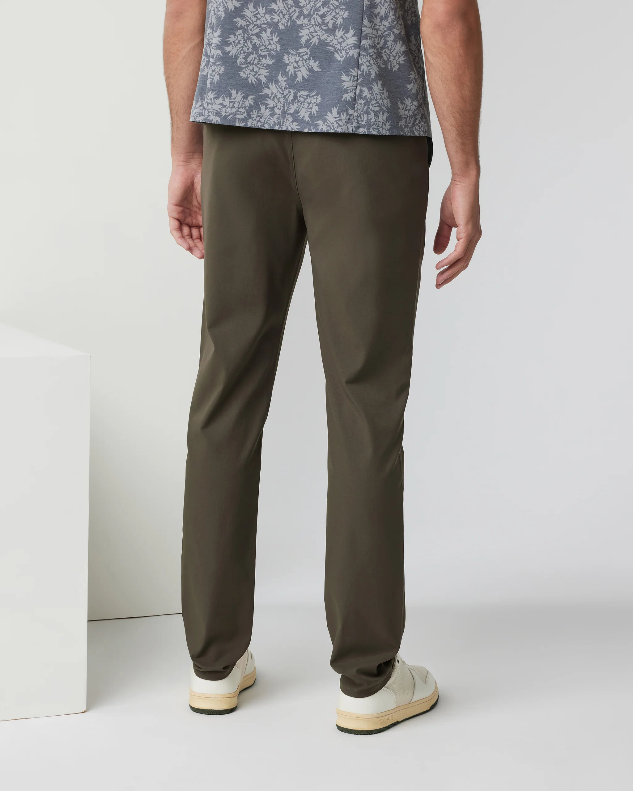 Cascade Tech Chino Pant Athletic Slim Fit 32