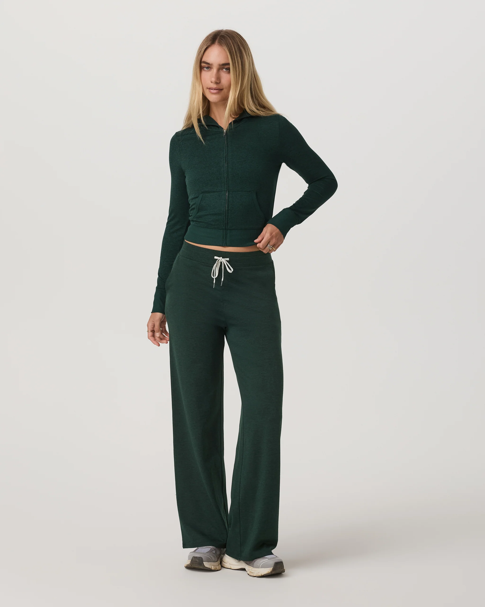 Halo Essential Wideleg Pant - Short