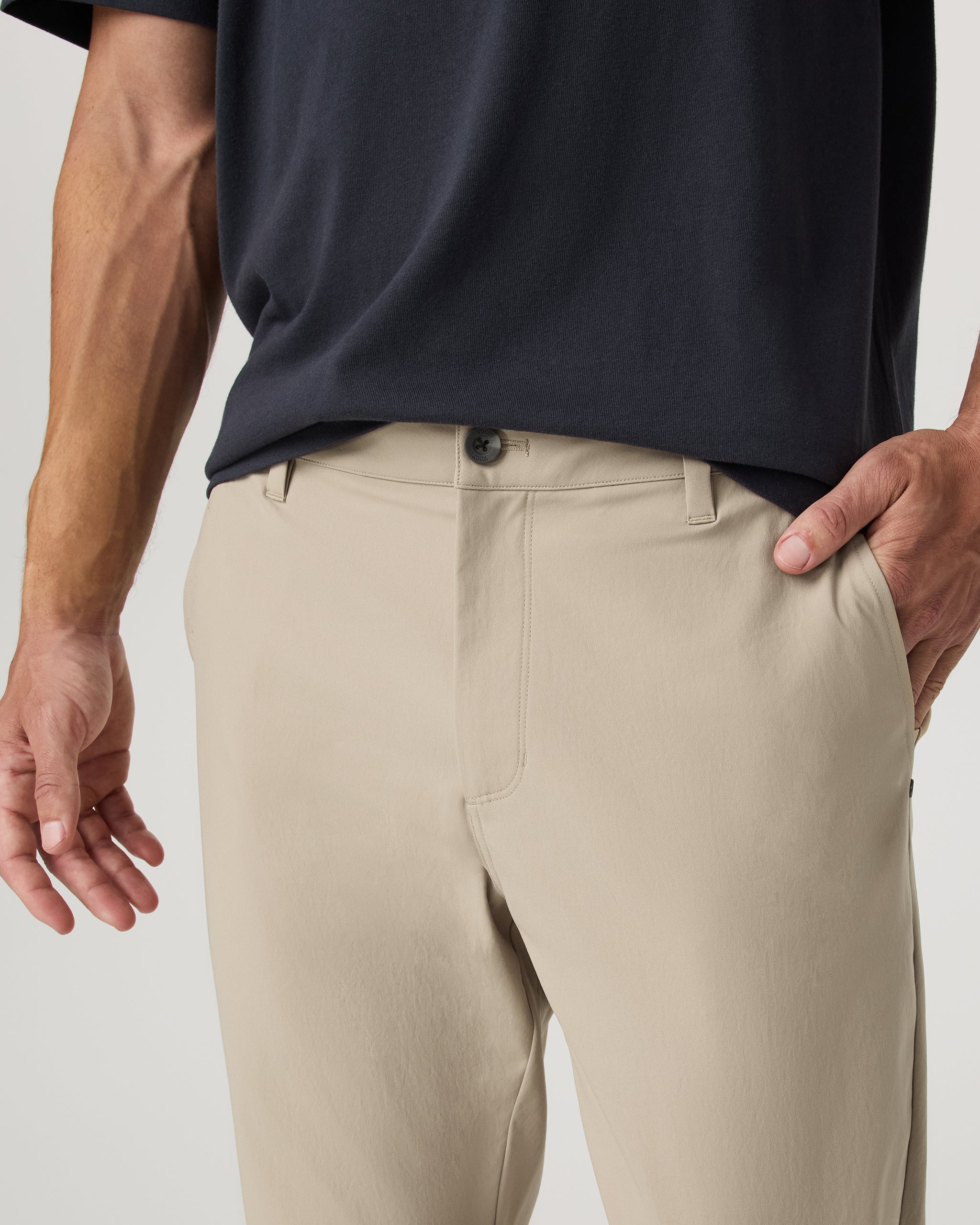 Cascade Tech Chino Pant Classic Fit 32