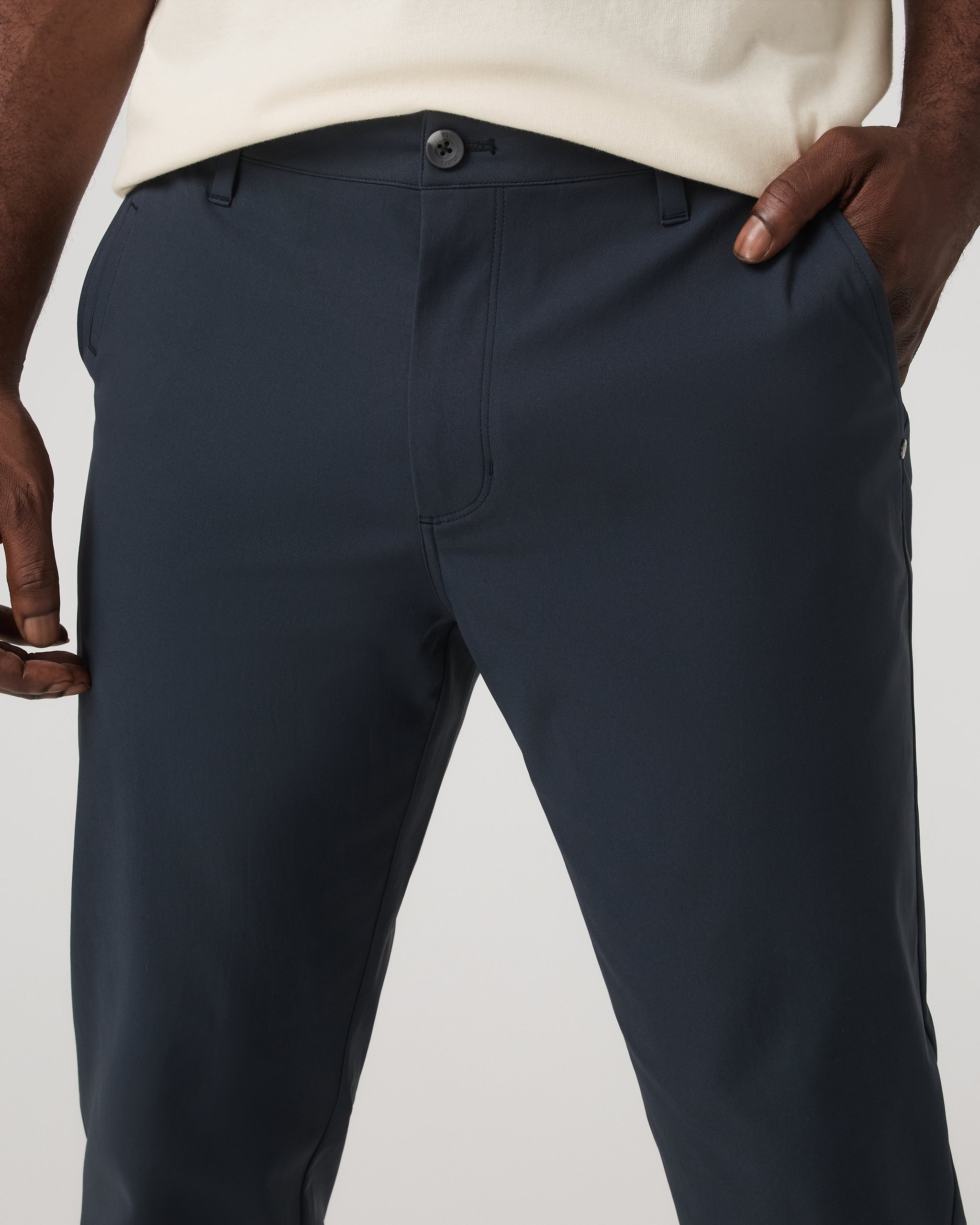 Cascade Tech Chino Pant Classic Fit 32
